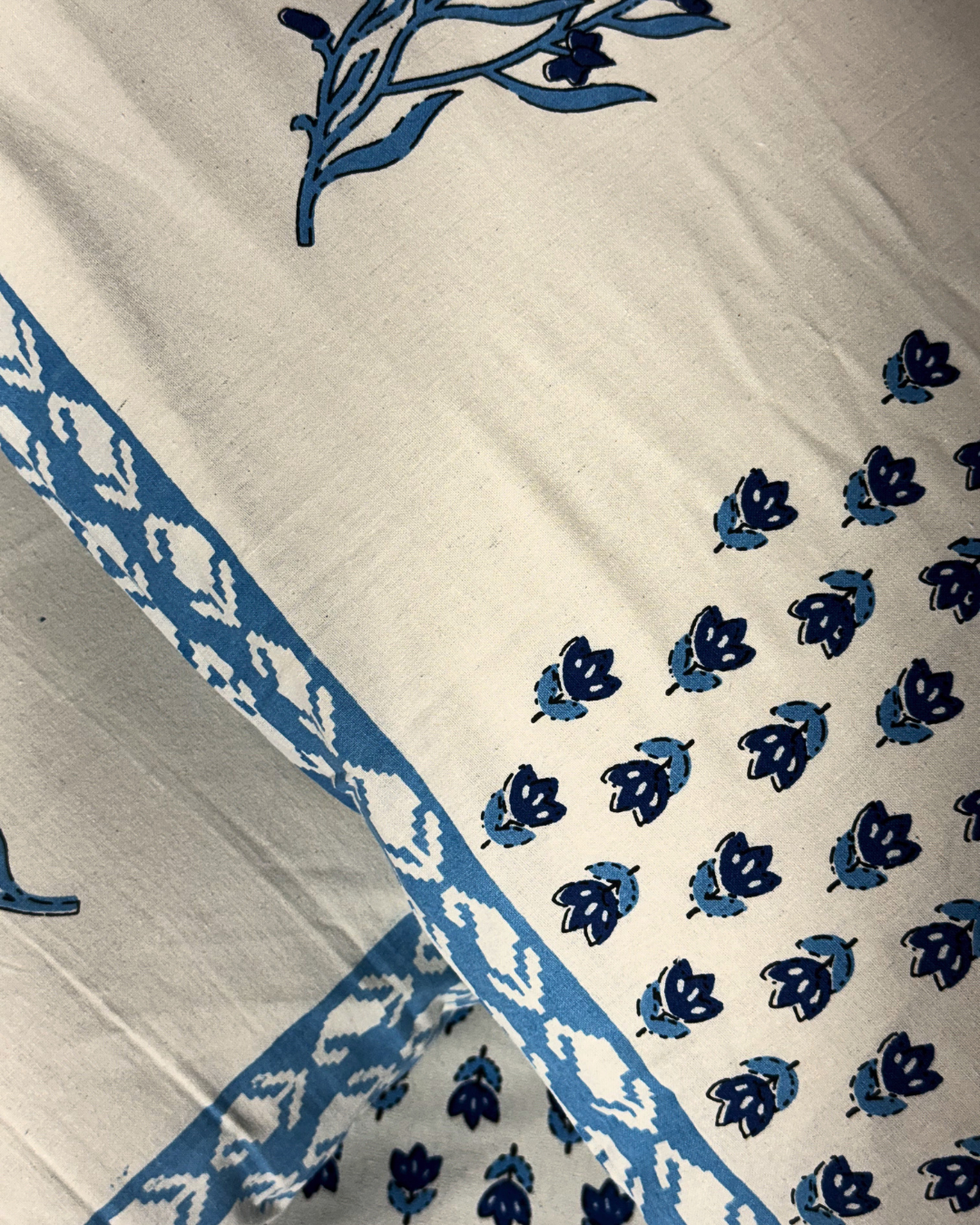 Blue Floral Printed Cotton Bedsheet Set with 2 Pillow Covers | Elegant Handblock Style Bedding Set - FaagHomes