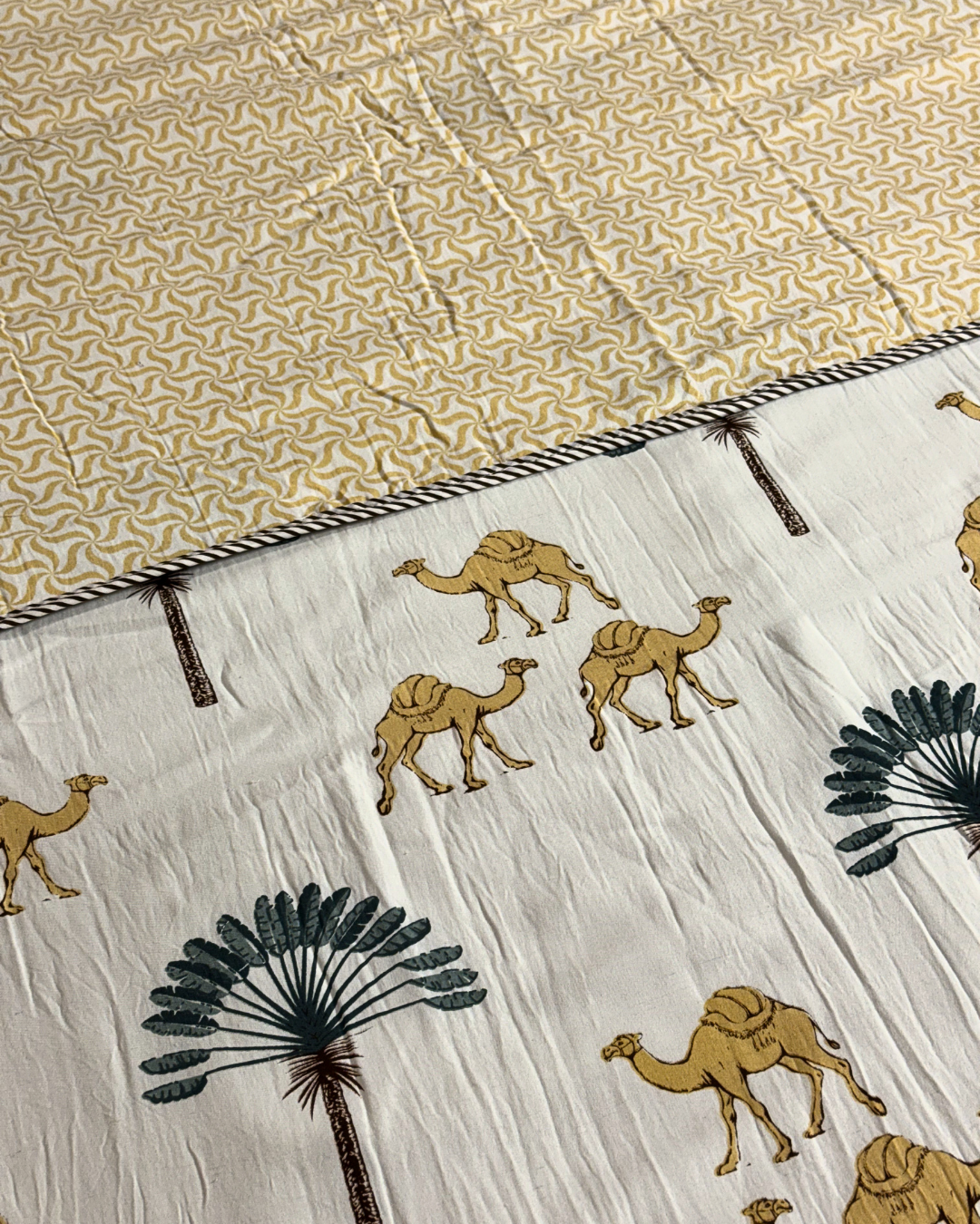 Desert Palm &amp; Camel Print Double Bed AC Dohar | Lightweight Reversible Cotton Summer Blanket - FaagHomes