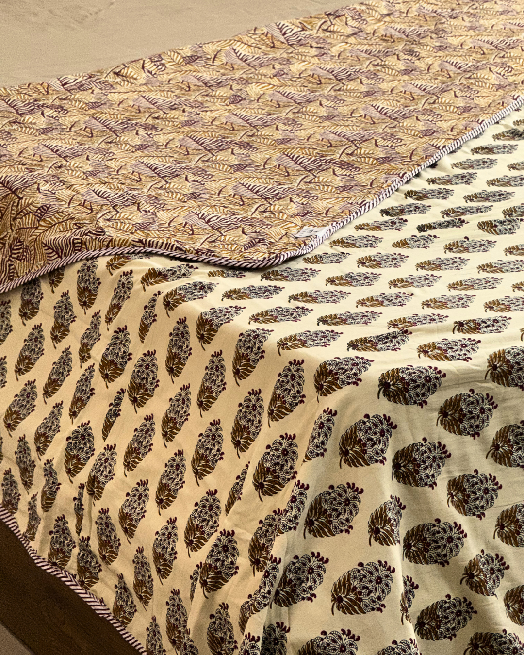 Hand Block Print Double Bed AC Dohar Blanket – Reversible Lightweight Cotton Summer Quilt with Traditional Floral Motif - FaagHomes