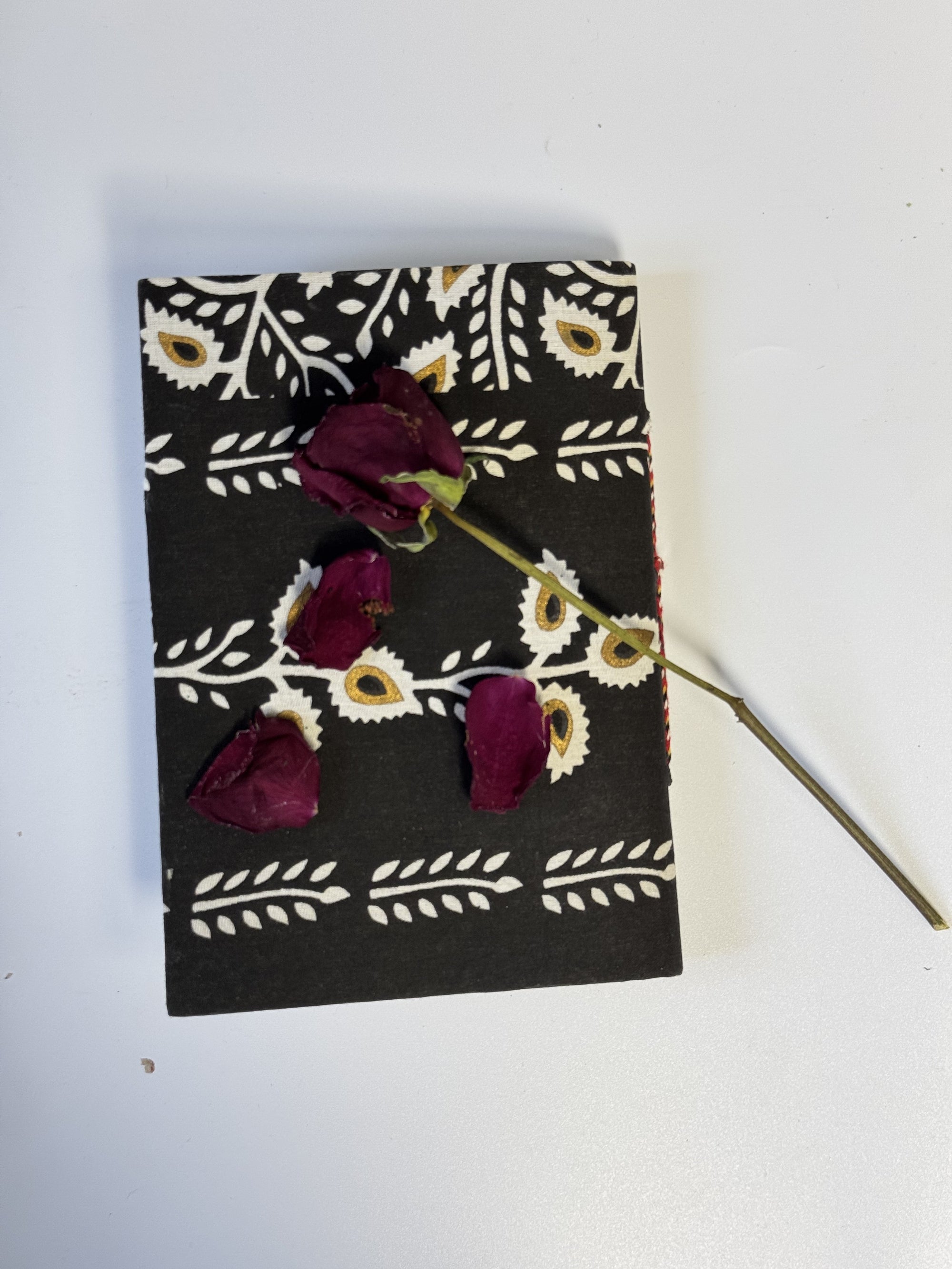 Handmade Cotton Fabric Cover Diary – Aesthetic Cloth Bound Journal | Eco-Friendly Notebook for Writing, Sketching &amp; Gifting - FaagHomes