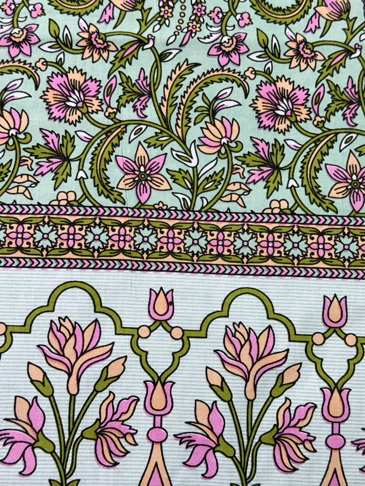 Elegant Floral Paisley Single Bedsheet with Pillow Cover
