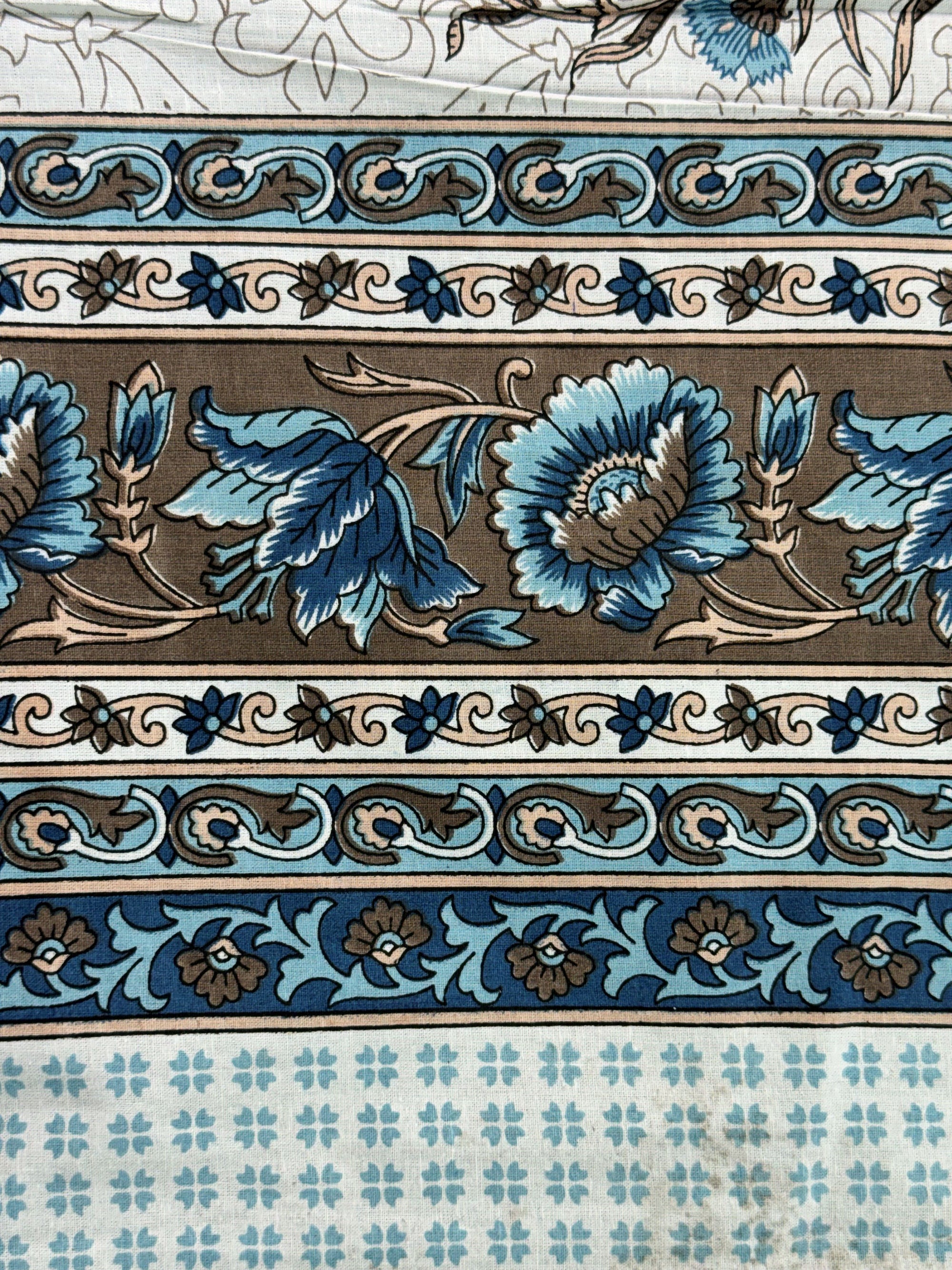 Ivory Blue Floral Border Single Bedsheet with Pillow Cover