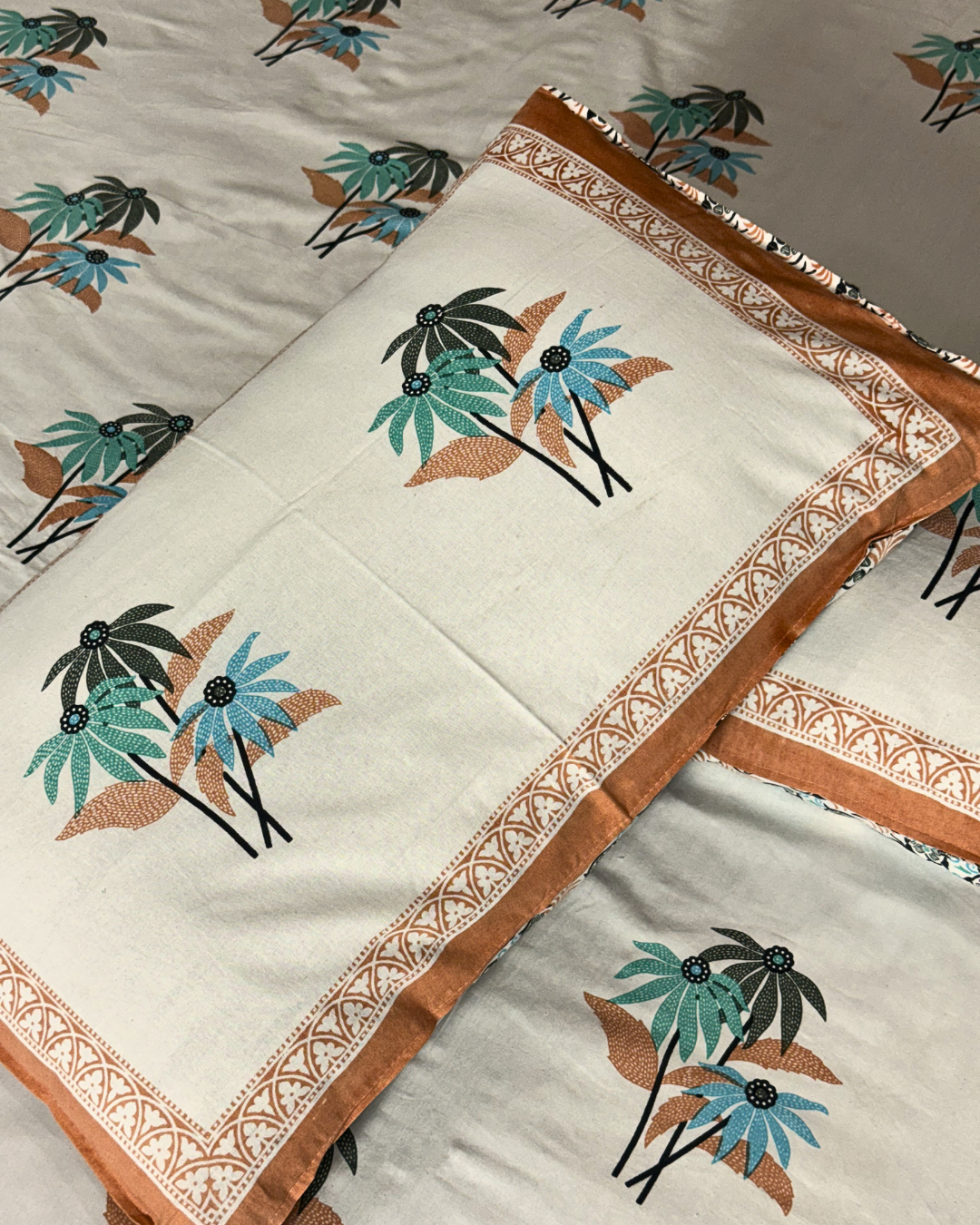 Marwar Palm Oasis King Xl Bed Sheet And Two Pillow Covers 108X108 - FaagHomes