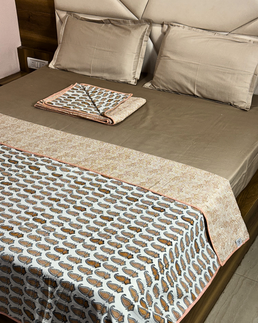 Paisley Bloom Cotton AC Dohar for Single Bed – Reversible Lightweight Summer Blanket (Pair Pack) - FaagHomes