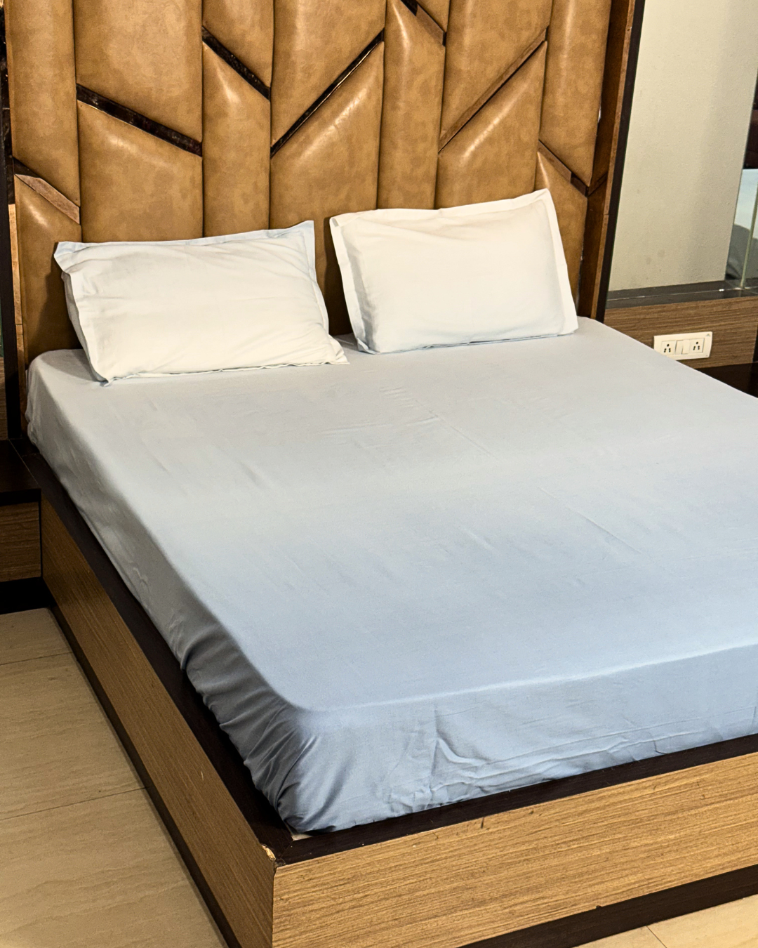 Premium Light Blue Bedsheet Set with 2 Pillow Covers | Soft &amp; Elegant Bedding Set for Bedroom - FaagHomes
